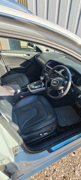 132 Audi A4 Avant S-Line Estate 371633047