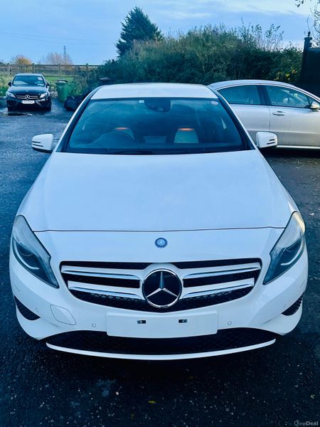 MERCEDES A-CLASS 2014/03 1.6L PETROL AUTOMATIC 371635137
