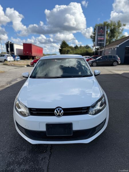 VOLKSWAGEN POLO ( 2015 ) 1.2L PETROL AUTOMATIC 371720129