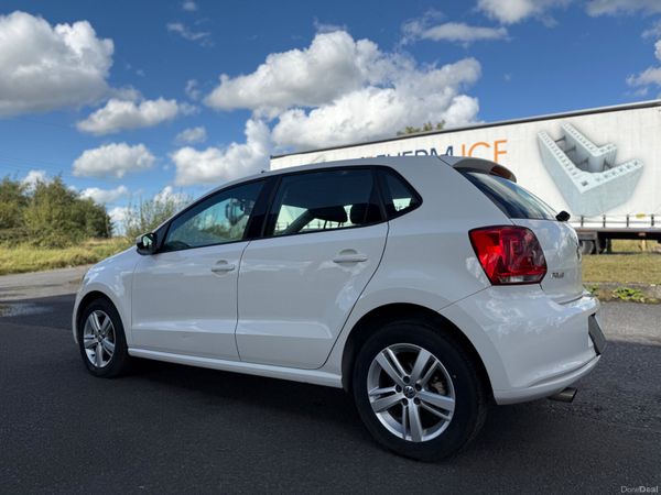 VOLKSWAGEN POLO ( 2015 ) 1.2L PETROL AUTOMATIC 371720133