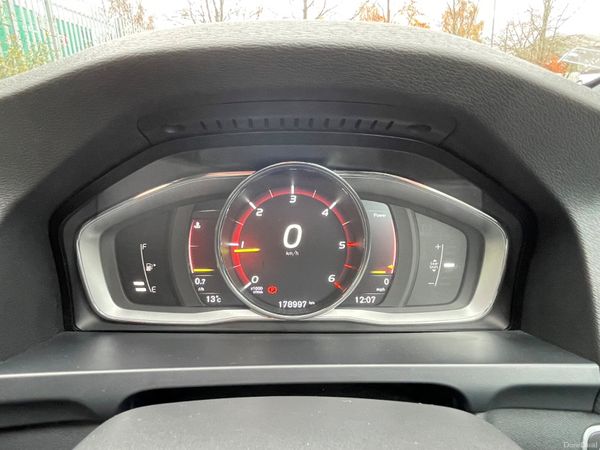 Volvo S60 2016 R Design 371808663