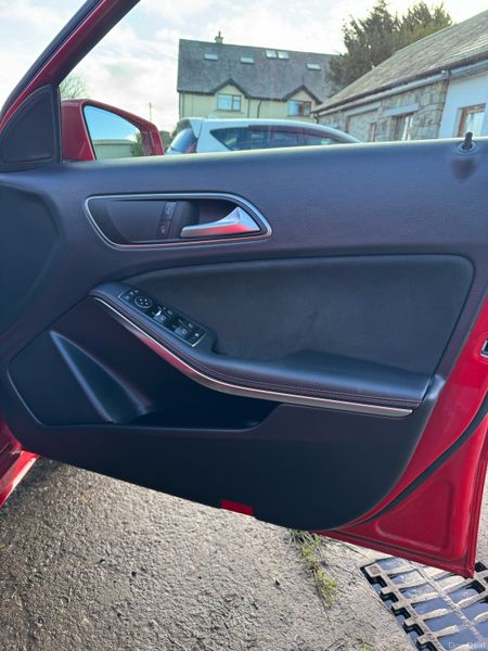 Mercedes A Class 1.6 Auto 48000 KM 2014 371957995