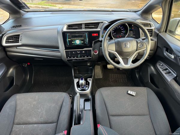 2014 Honda Fit 1.5 HYBRID Sports Edition 48000 KM 371960381