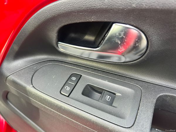 2014 SEAT MII 1.0 PETROL I TECH 372076178