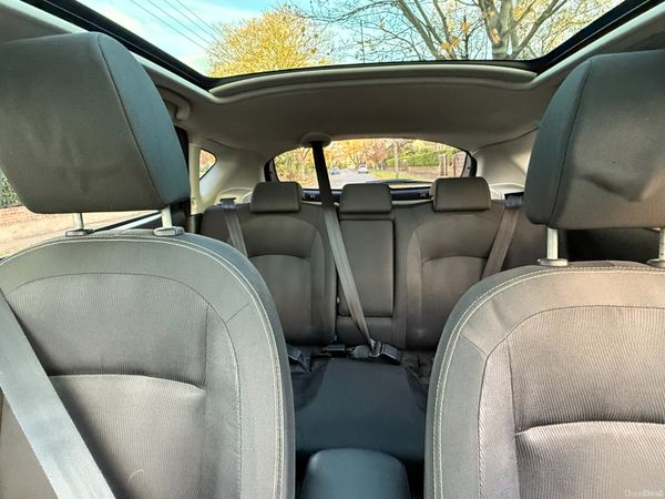 Stunning Panoramic Roof Qashqai New: NCT. Service 372120907