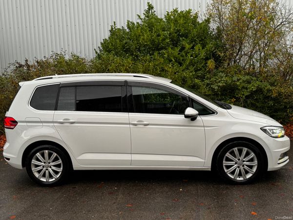 Volkswagen Touran HIGHLINE 1.4 DSG 7 Seater Auto 372283897