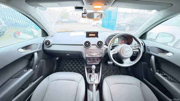 Audi A1 1.0 TFSI Automatic 2015 372457241