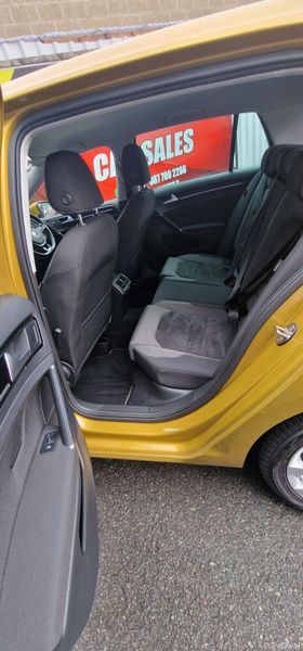 Volkswagen Golf Automatic 372506923