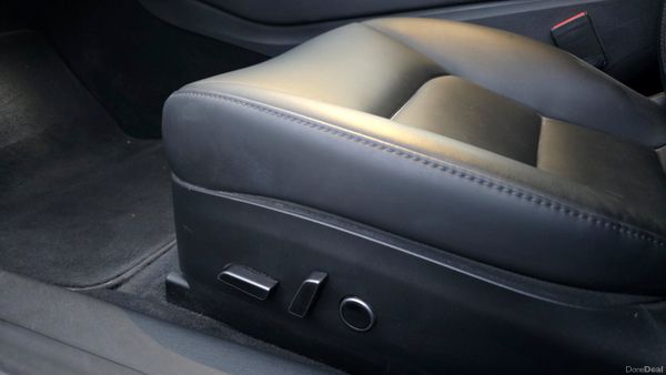 // Deposit Taken // 372690885