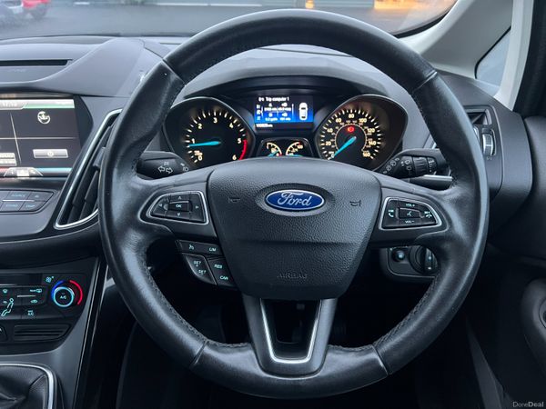 2015 (152) Ford C-Max Titanium 1.5 TDCI 372896825