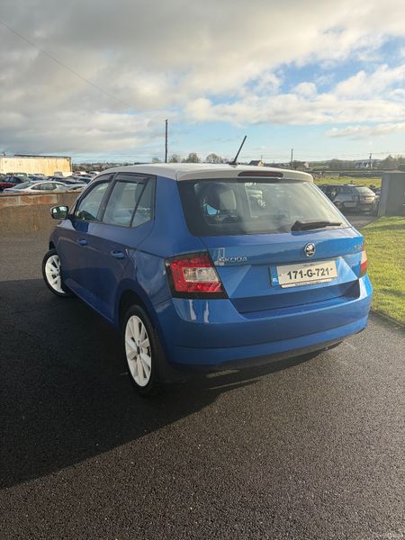 Skoda Fabia 2017 372820745