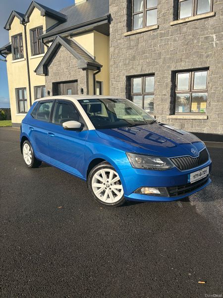 Skoda Fabia 2017 372820749