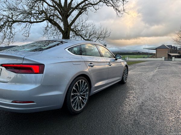 Audi A5 2018 SE S-Tronic 150 TDI 372823953