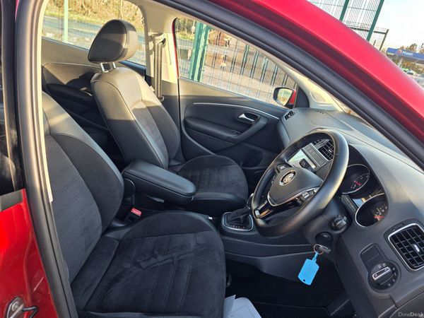 Volkswagen Polo Automatic 2016 372989855