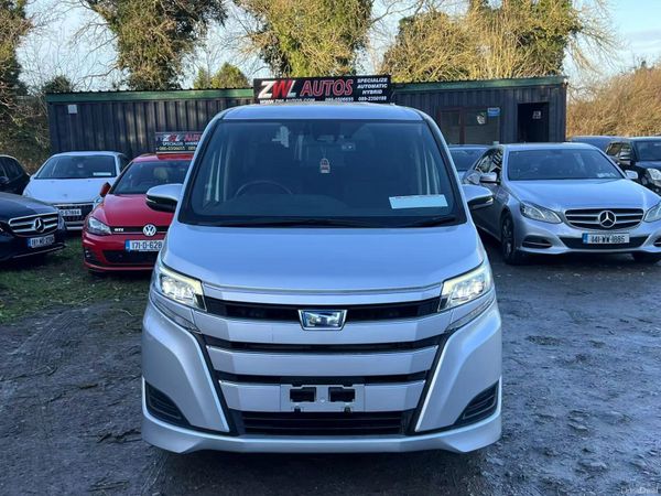 182 Toyota Voxy Hybrid Power Door 372996015