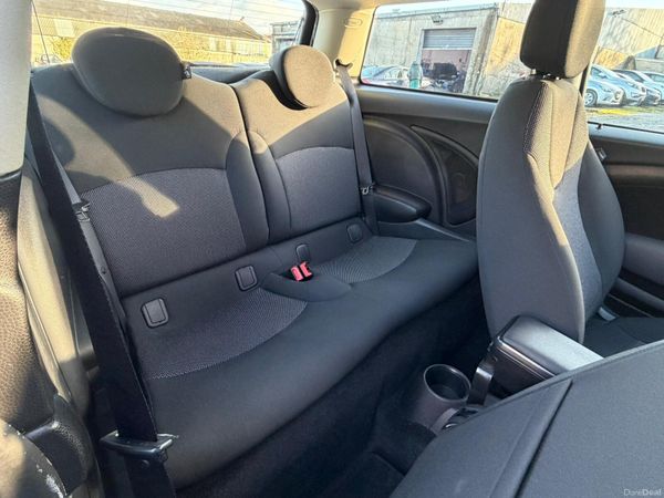 12 Mini Cooper Autos 372914781