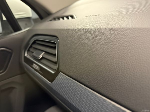 221 VW Tiguan 1.4 TSi E Life DSG 372917152