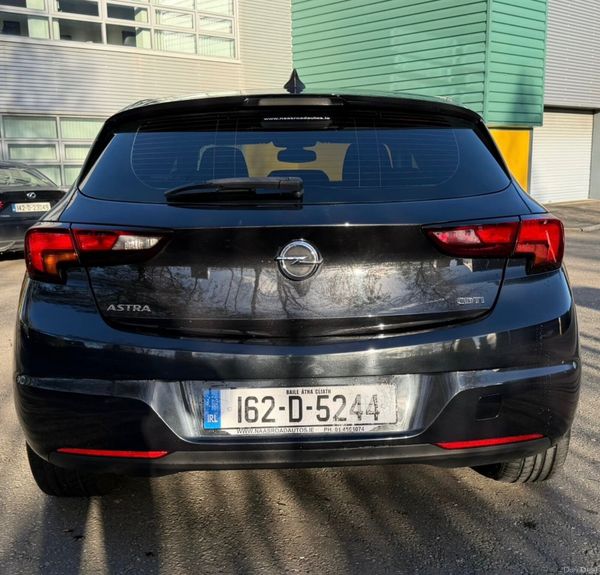 Opel Astra 2016 373080901