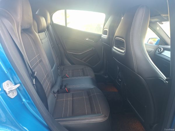 Mercedes GLA 180 | Auto 373164463