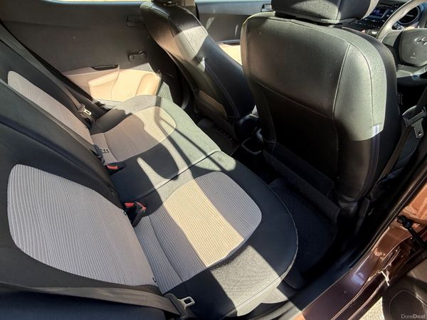 Hyundai i10 1.0 Petrol 5 Door Hatchback 373268386