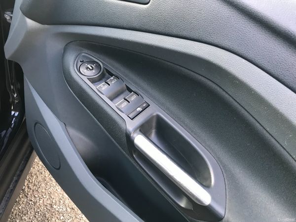 12 FORD GRAND C-MAX TITANIUM 1.6 PETROL 7 SEATER.. 373276630