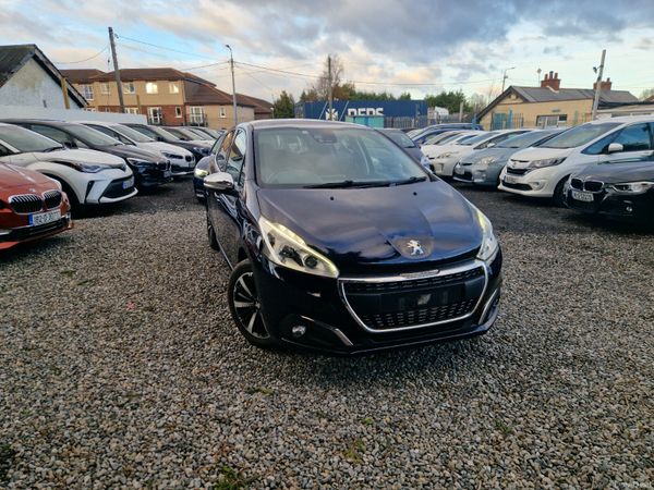 2017 Peugeot 208 Pan Sunroof| 1.2 Petrol Auto 373371473