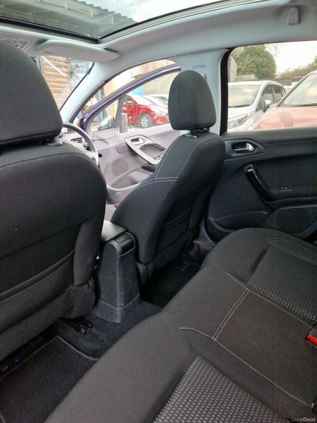 2017 Peugeot 208 Pan Sunroof| 1.2 Petrol Auto 373371505