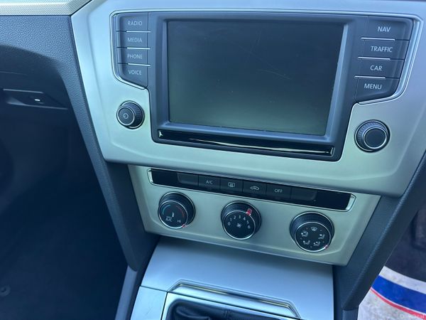 Volkswagen Passat 2.0 TDI 150 bhp 373306492