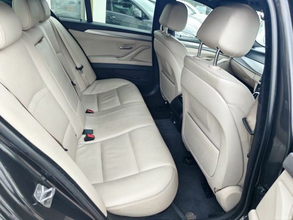 BMW 5-Series 520d M Sport Auto 373320317