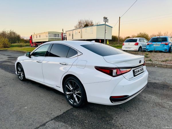 Lexus ES 2020 373337260