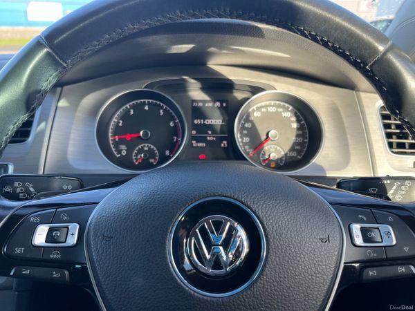 VOLKSWAGEN GOLF 2016, 1.2 TSI 5DR AUTO COMFORTLINE 373339657