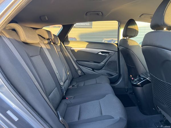 2016 Hyundai i40 SE Nav 1.7 CRDI - Estate 373339945