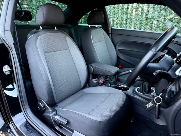 Volkswagen Beetle 1.6 TDI Low KM 373447054