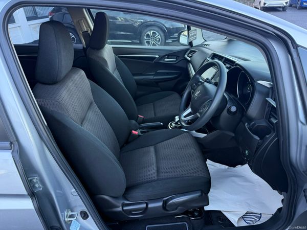 2019 Honda Jazz/Fit 1.5 Petrol Hybrid,Automatic 373577011