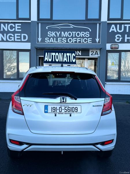 2019 Honda Jazz/Fit 1.5 Petrol Hybrid,Automatic 373578585