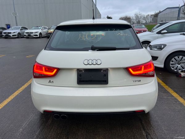 AUDI A1 ONLY 15K NCT 11/26 FULL LEATHER 373591985