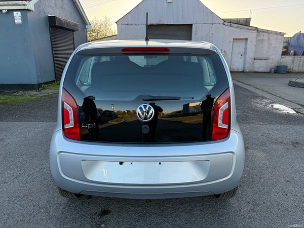 Volkswagen up! 2013 1.0L AUTOMATIC PETROL 373709257
