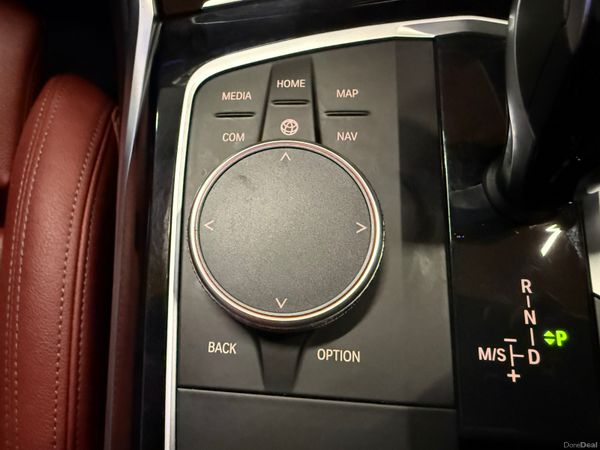 212 BMW 330E  M-Sport Pro /M Perf Touring 373712761