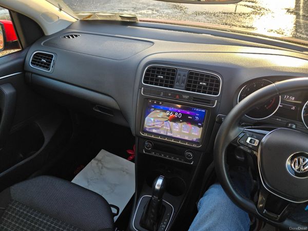 Volkswagen Polo 2015 Automatic 373722514