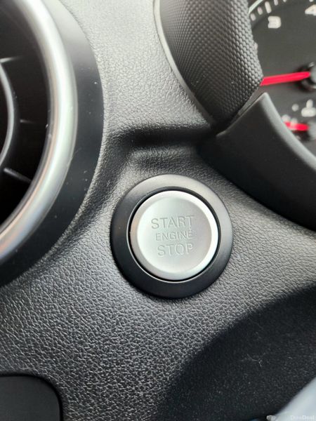 Audi A1 2016 373863891