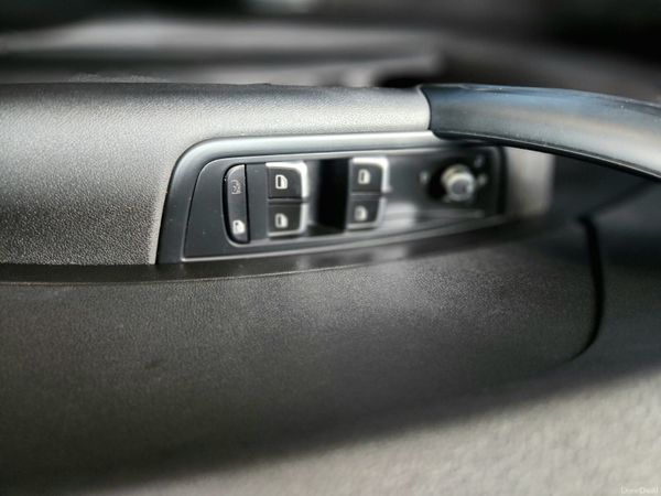 Audi A1 2016 373863901