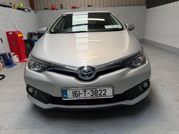 Toyota Auris 2016   Hybrid ! 373889996