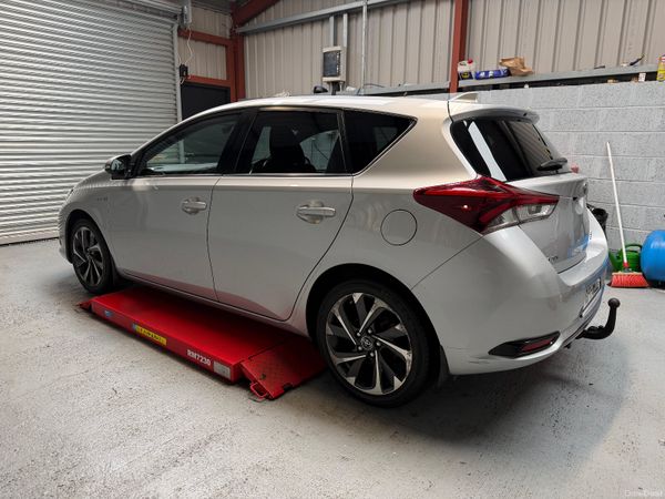Toyota Auris 2016   Hybrid ! 373889997