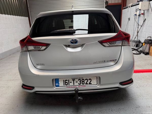 Toyota Auris 2016   Hybrid ! 373890014