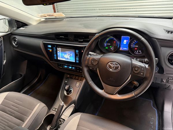 Toyota Auris 2016   Hybrid ! 373890039