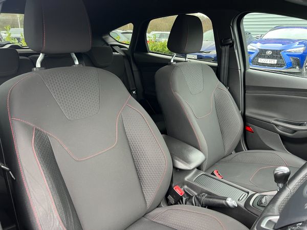 2018 Ford Focus ST Line 1.0 Petrol 373946505