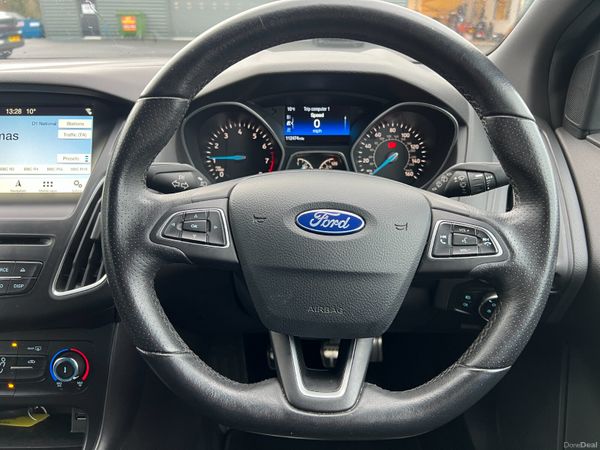 2018 Ford Focus ST Line 1.0 Petrol 373946511