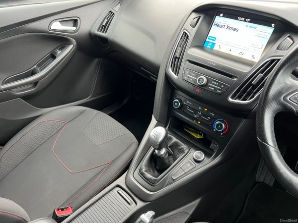 2018 Ford Focus ST Line 1.0 Petrol 373946515