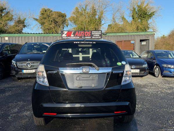 2013 Honda Fit Hybrid 373968365