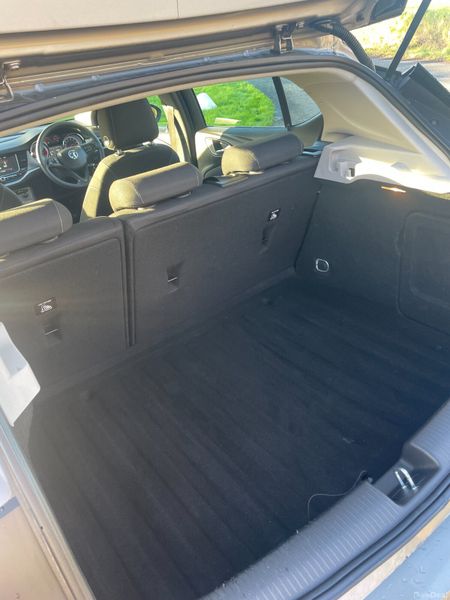 161 Opel Astra 1.6CDTI Ecoflex.. Low KMs 373972813